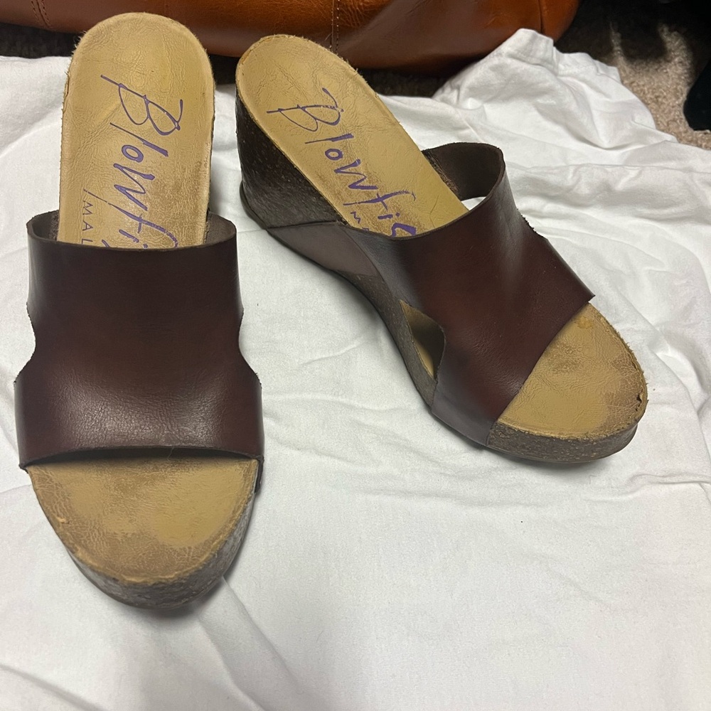 Blowfish Women's Brown Wedge Sandals